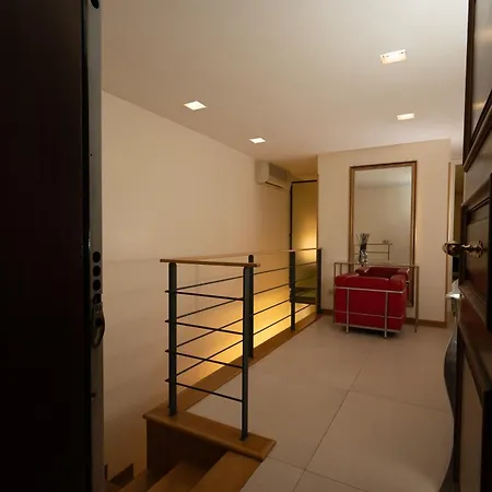 Loft Apartment Fontana Di Trevi-3